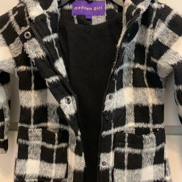 Madden Girl Kids Winter Coat Jacket Hoodie Black White 5 Toddler - Picture 4 of 7